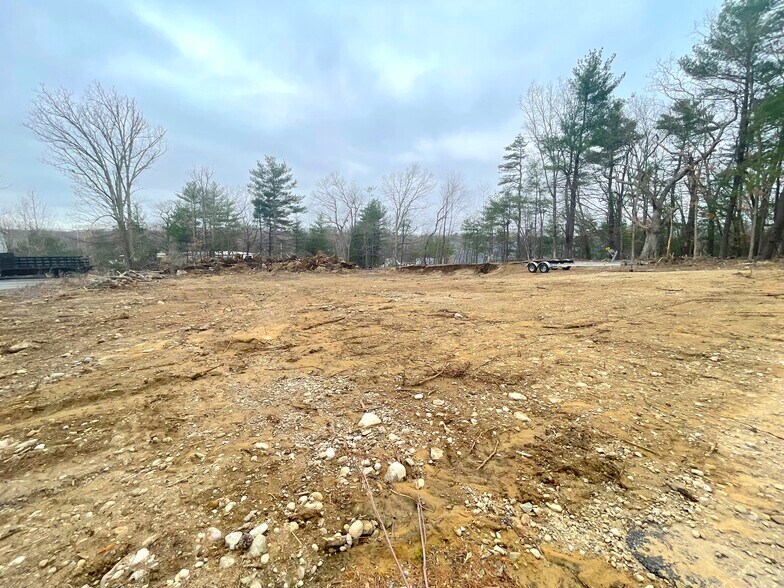 More Photos Of 76 Taunton St, Plainville Freestanding For Sale