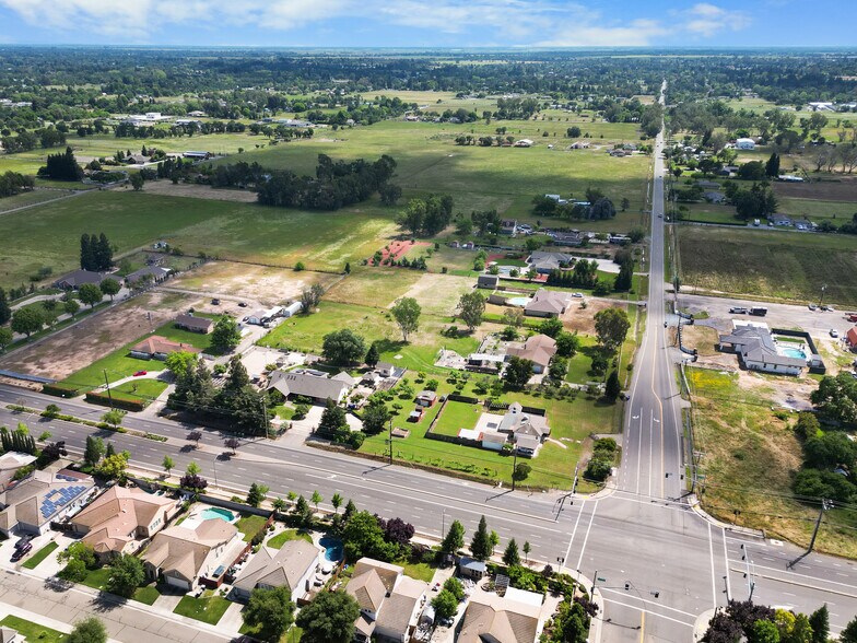 More Photos Of 9930 Calvine Rd, Sacramento Apartments For Sale