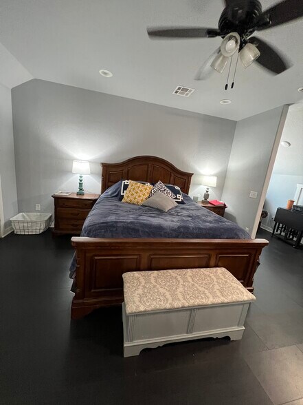 More Photos Of 17432 NE North Dr, Fletcher Religious Facility For Sale