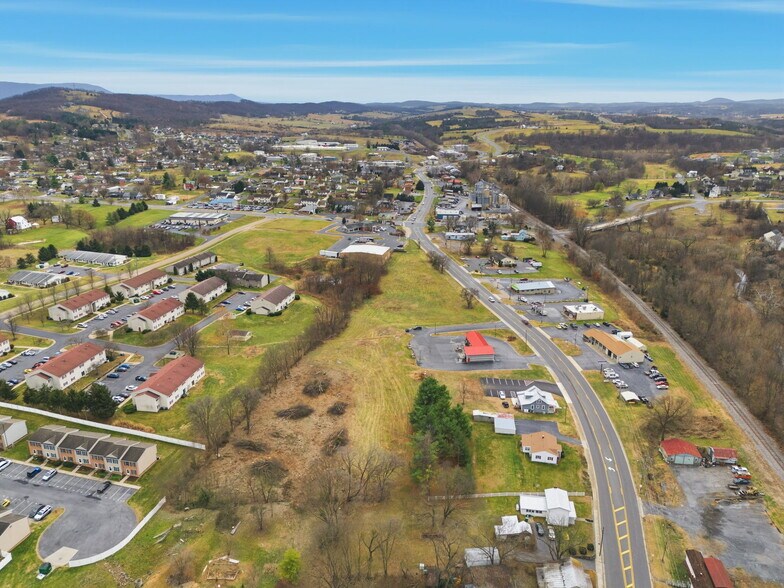 More Photos Of TBD South Main st, Broadway Land For Sale
