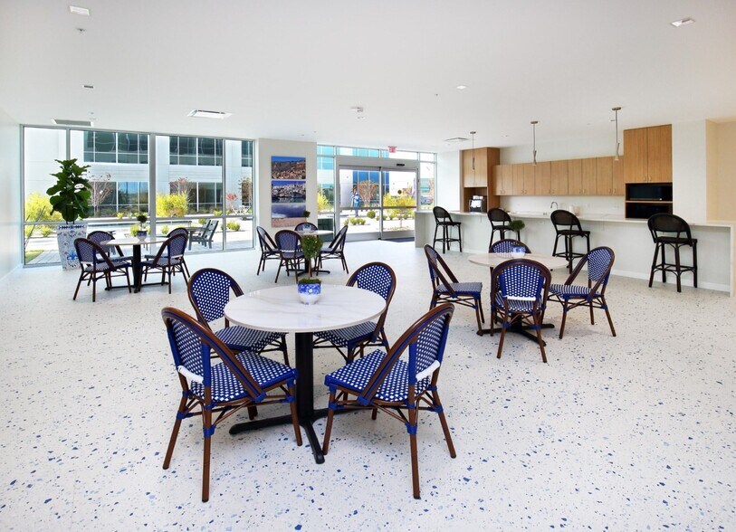 More Photos Of 8560 Belleview Dr, Plano Unknown For Lease