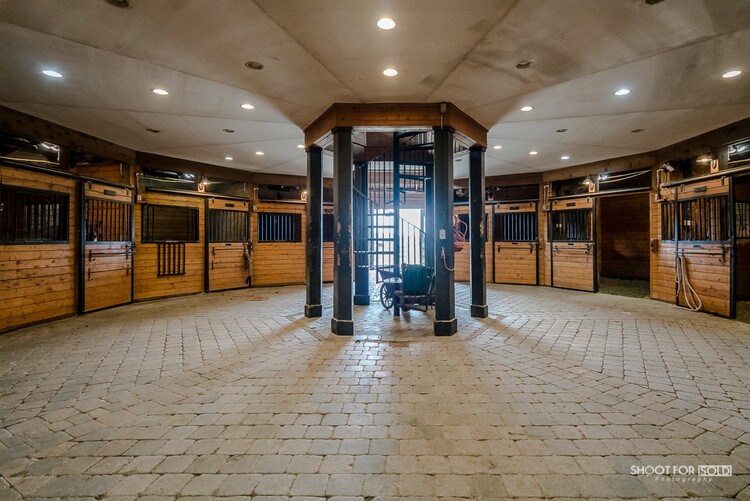 More Photos Of 5820 Shoeman Rd, Haslett Specialty For Sale