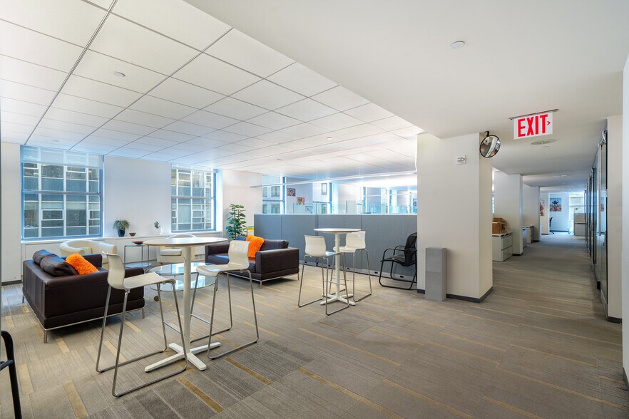 More Photos Of 125 Maiden Ln, New York Medical For Sale