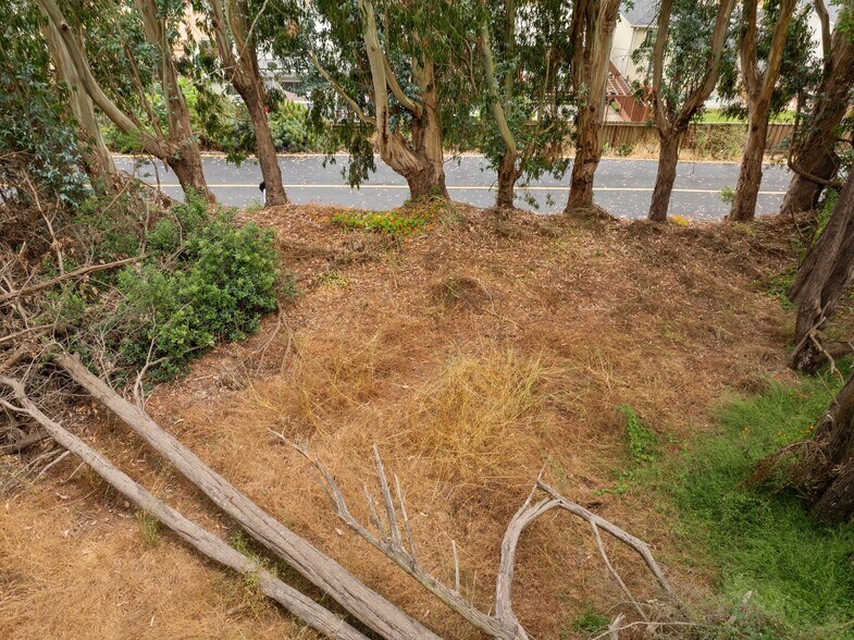 More Photos Of 1 Longford dr, Daly City Land For Sale