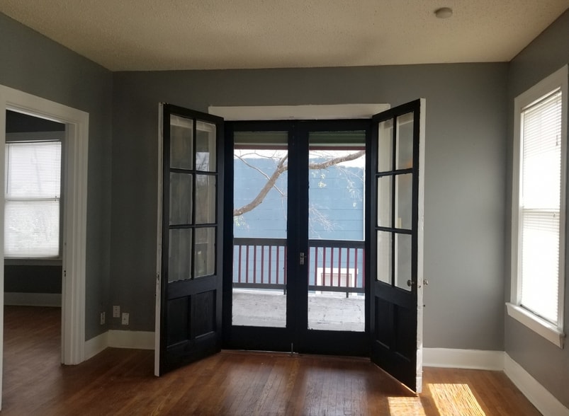 More Photos Of 333 Natalen Ave, San Antonio Multifamily For Sale