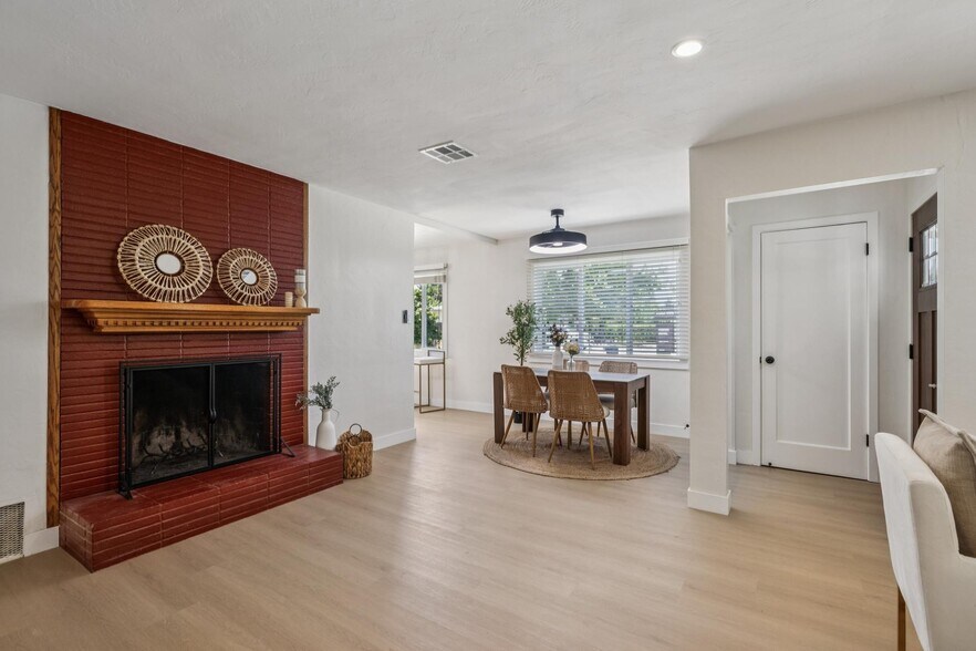 More Photos Of 846 Wilmac Ave, Novato Apartments For Sale