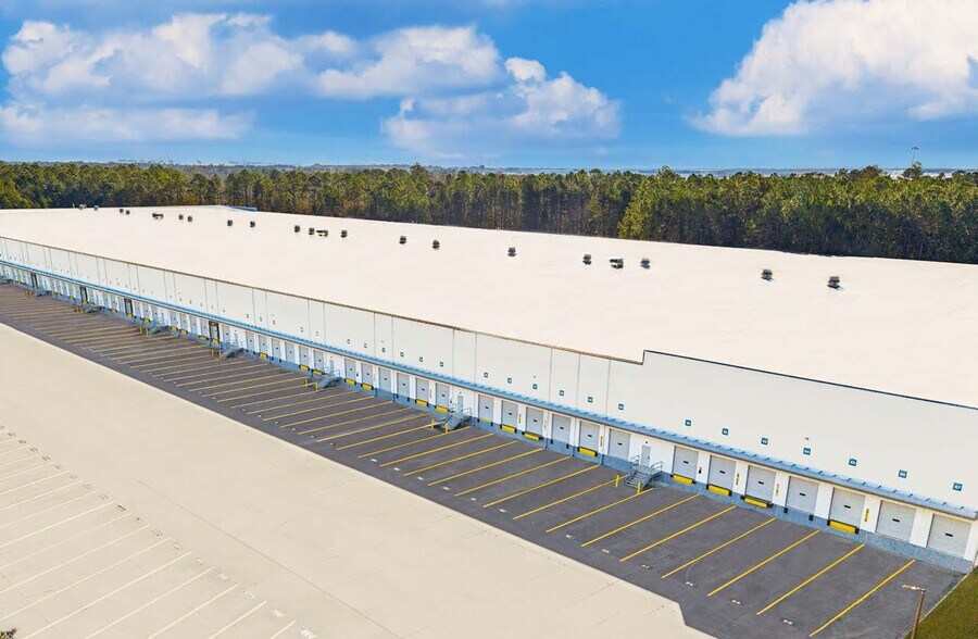 More Photos Of 50 Innovation Dr, Savannah Distribution For Lease