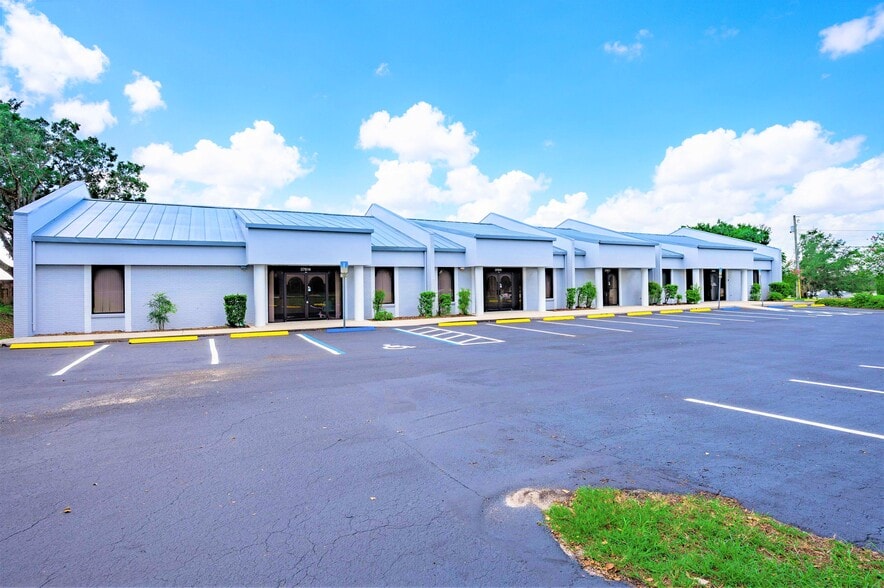 More Photos Of 37802-37814 Medical Arts Ct, Zephyrhills Medical For Lease