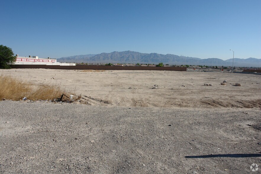 More Photos Of W Craig Rd @ Simmons St, North Las Vegas Land For Lease