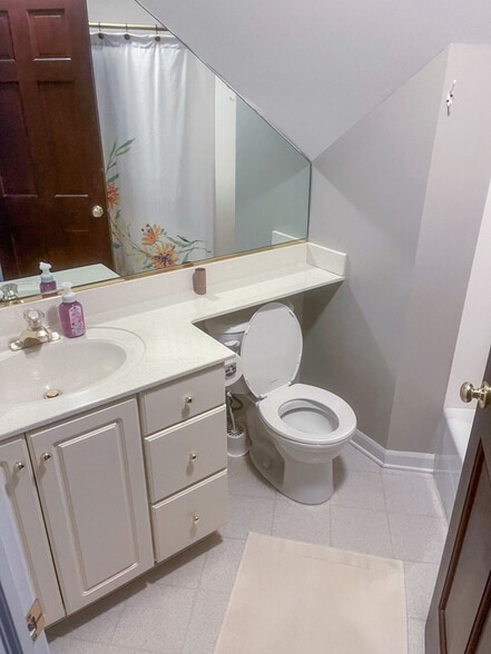 More Photos Of , Batavia Unknown For Sale