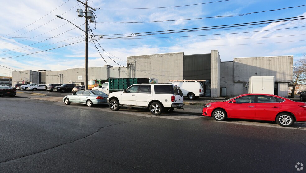 More Photos Of 3508-3520 Hargale Rd, Oceanside Warehouse For Lease
