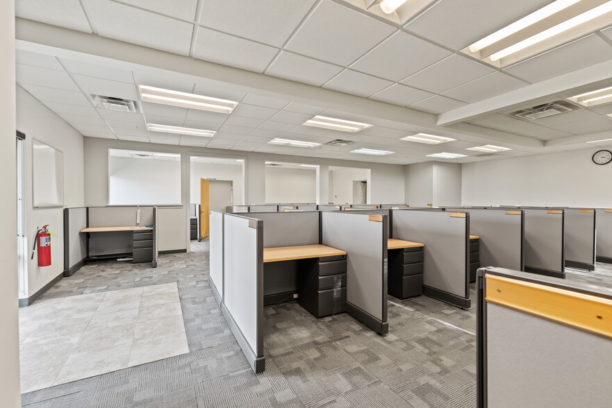 More Photos Of 1682-1688 W 820 N, Provo Office For Lease