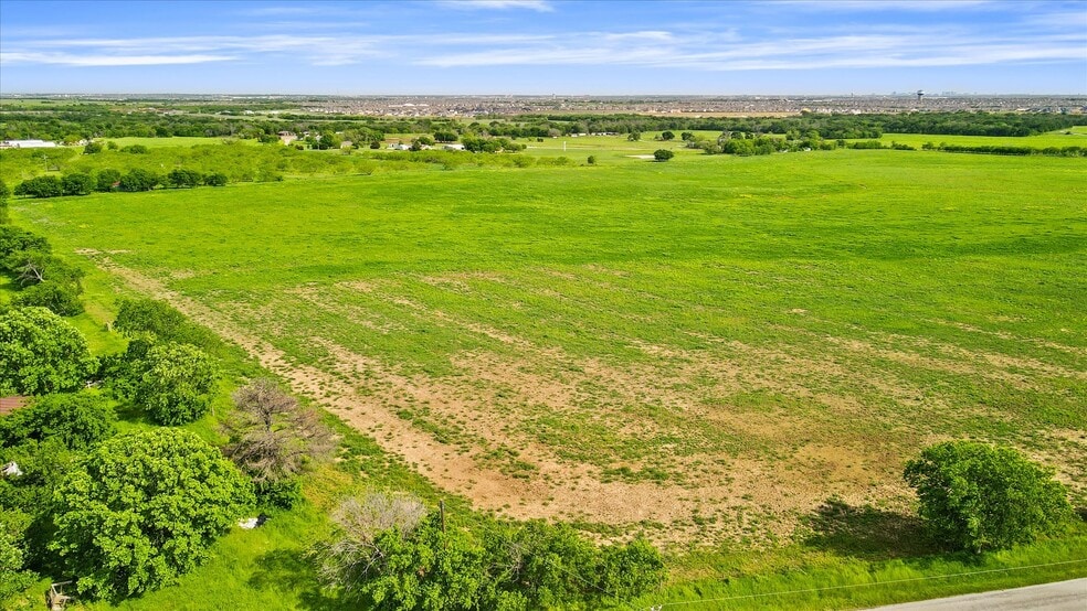 More Photos Of Coffey Rd @ Bonar Rd, Aubrey Land For Sale