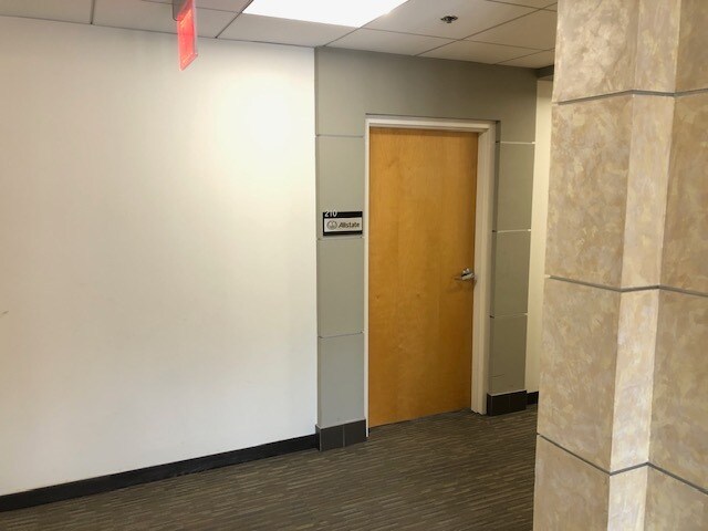 More Photos Of 46396 Benedict Dr, Sterling Office For Lease