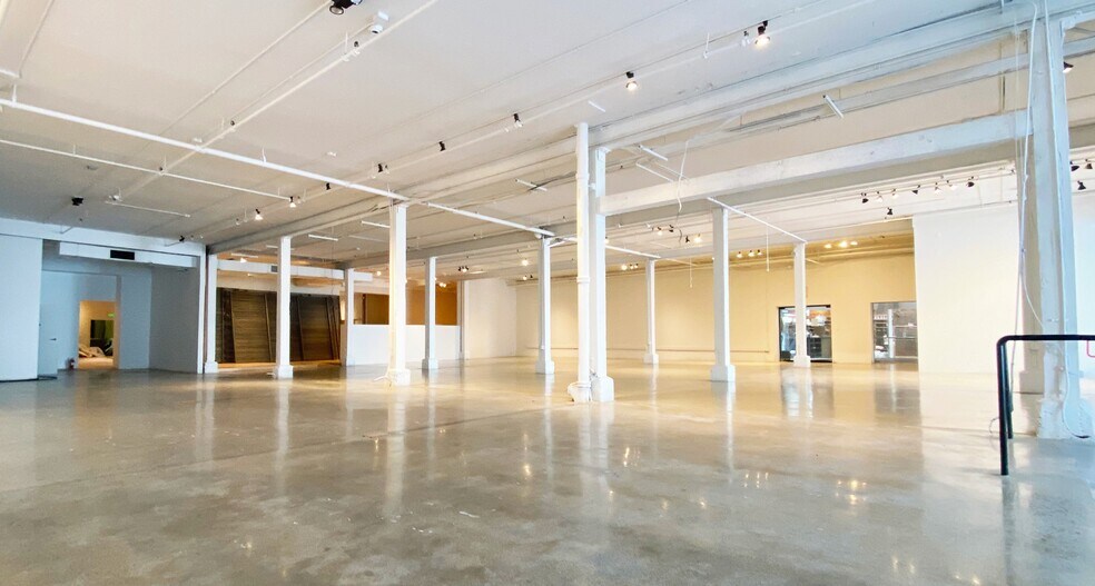 More Photos Of 540 9th St, San Francisco Showroom For Sale