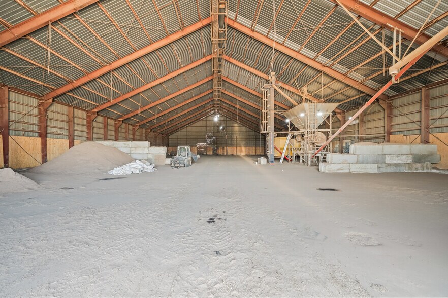 More Photos Of 6464 US-84, Anton Industrial For Sale