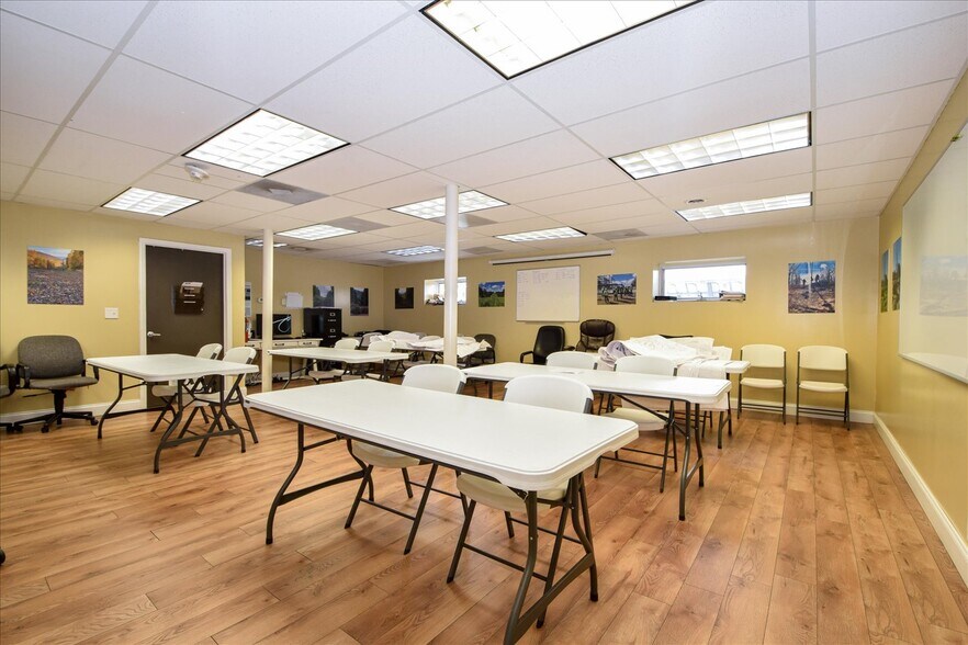 More Photos Of 2314 Patterson Ave SW, Roanoke Office For Sale