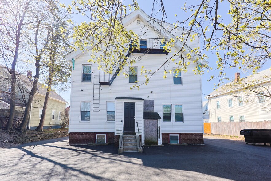 More Photos Of 25 Jillson St, Providence Apartments For Sale