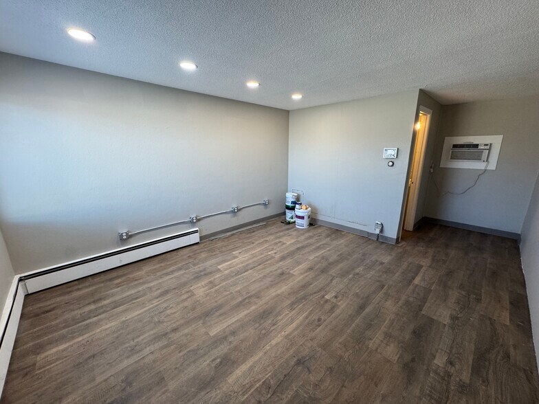 More Photos Of 1460 North Ave, Grand Junction General Retail For Lease