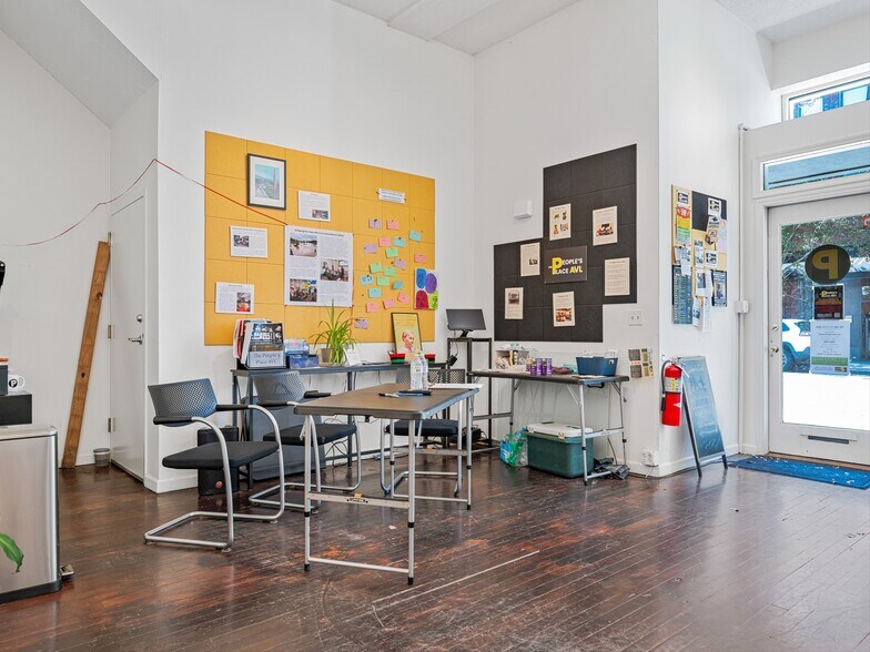 More Photos Of 58 Broadway St, Asheville Storefront Retail Residential For Sale