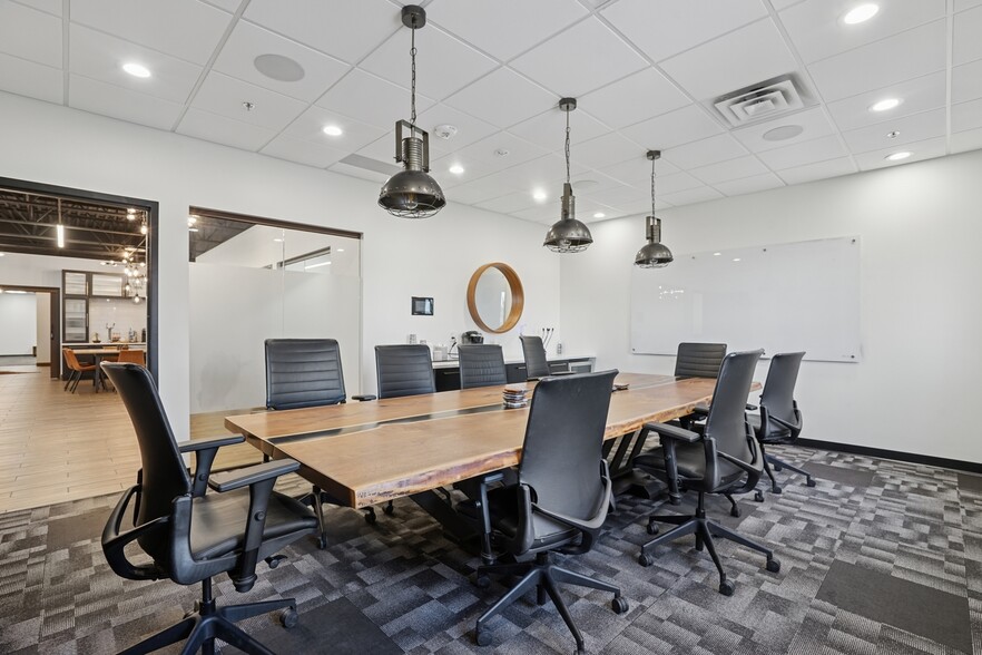 More Photos Of 11591 217th Ave NW, Elk River Office For Lease