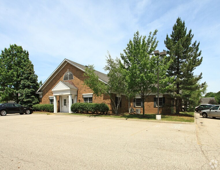 More Photos Of 25221 Miles Rd, Warrensville Heights Office For Lease