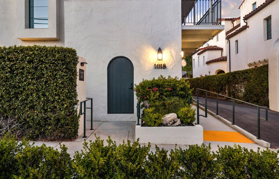 More Photos Of 1018 Garden St, Santa Barbara Hotel For Sale