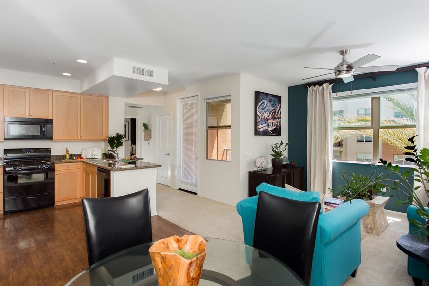 More Photos Of 700 S Myrtle Ave, Monrovia Apartments For Lease