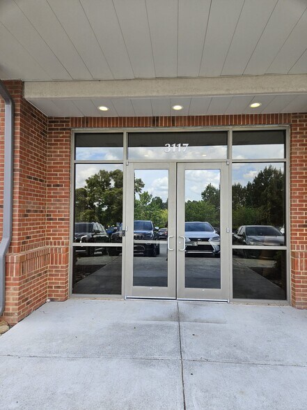 More Photos Of 3117 Rogers Rd, Wake Forest Office For Sale