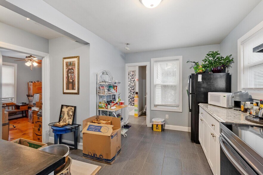 More Photos Of 22 Goddard St, Southbridge Apartments For Sale