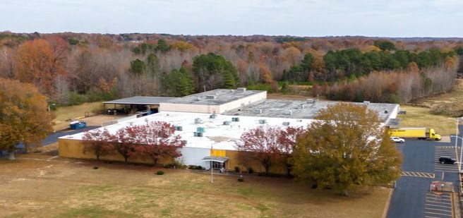 Primary Photo Of 1731 Mineral Wells Ave, Paris Industrial For Sale