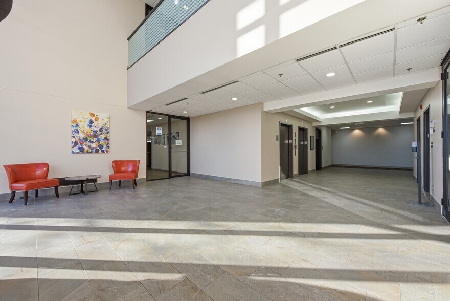 More Photos Of 8790 Governors Hill Dr, Cincinnati Office For Lease