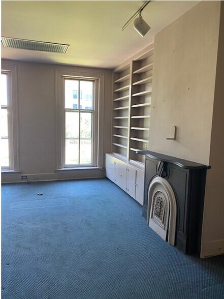 More Photos Of 623 Pennsylvania Ave SE, Washington Office For Lease