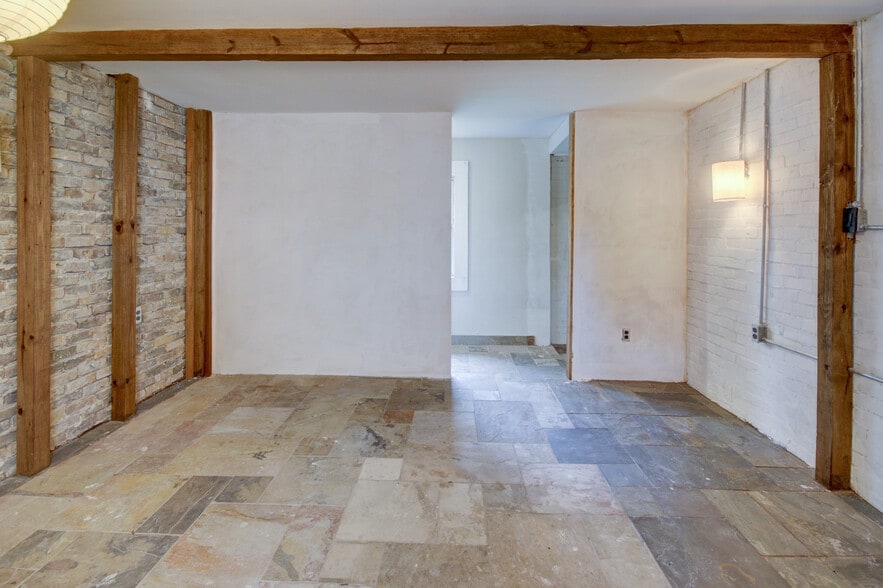 More Photos Of 239 Westheimer Rd, Houston Office Residential For Sale