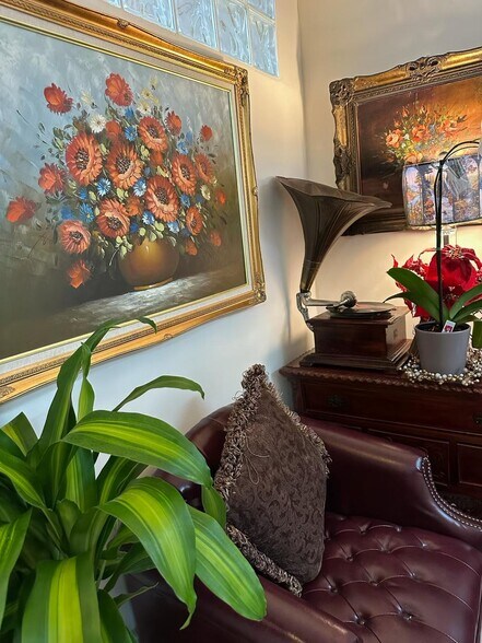More Photos Of 420 S Dixie Hwy, Coral Gables Loft Creative Space For Sale