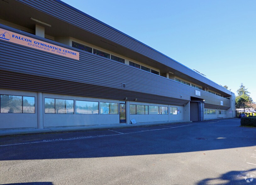 More Photos Of 721 Vanalman Ave, Saanich Warehouse For Lease