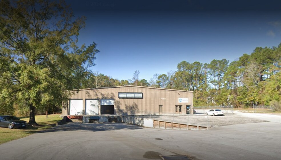 Primary Photo Of 3360 Business Cir, Charleston Warehouse For Lease