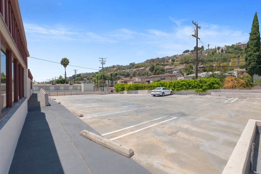 More Photos Of 809 S Atlantic Blvd, Monterey Park Office For Sale