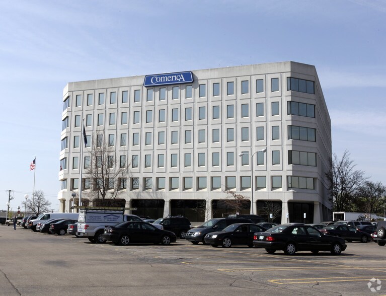 29201 Telegraph Rd, Southfield, MI 48034 Medical Office For Lease