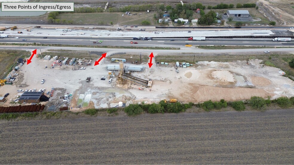 More Photos Of 10833 E Interstate 10, Marion Land For Lease