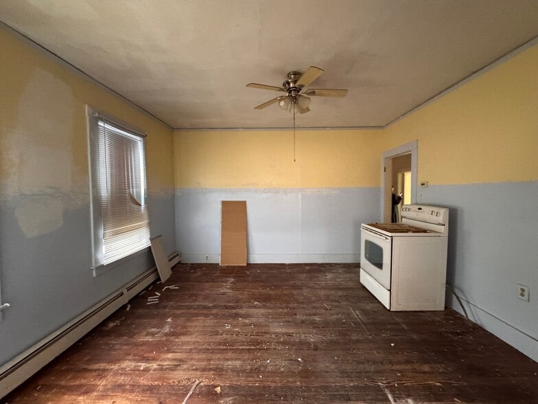 More Photos Of 64 Union St, Vernon Apartments For Sale