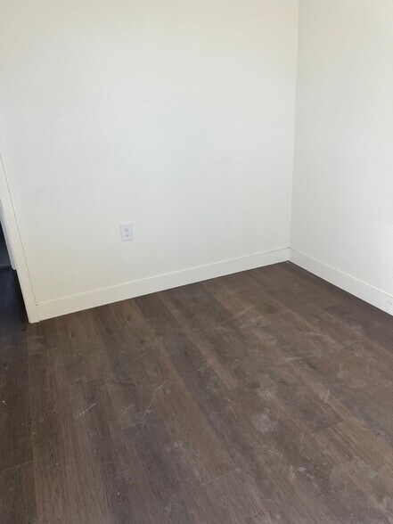 More Photos Of 1323 C St, Las Vegas Multifamily For Sale