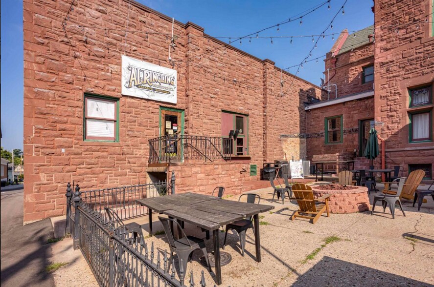 More Photos Of 623 Broadway St, Baraboo Specialty For Sale