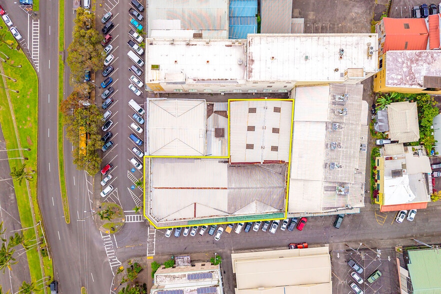 More Photos Of 138 Kamehameha Ave, Hilo Storefront For Sale