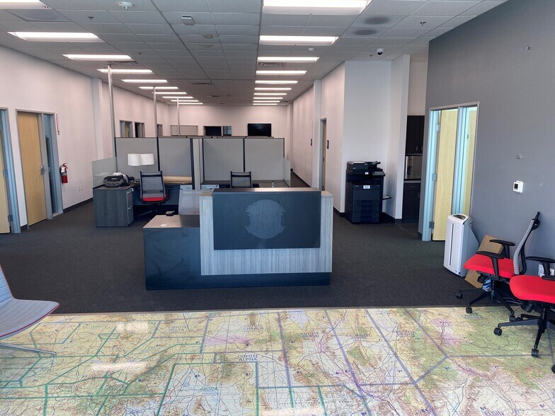 More Photos Of 6101 N Hollywood Blvd, Las Vegas Manufacturing For Lease