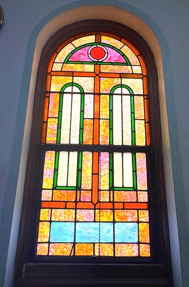 More Photos Of 21 State St, Oil City Specialty For Sale