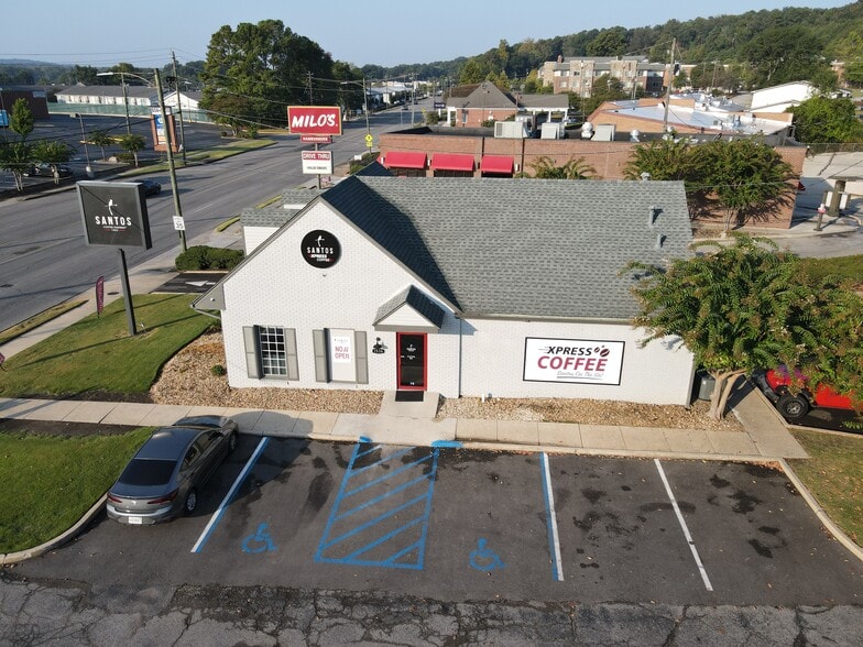 Primary Photo Of 1536 Montclair Rd, Birmingham General Retail For Lease