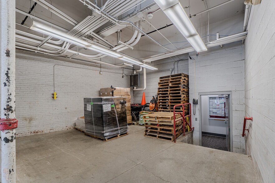 More Photos Of , Buffalo Office For Sale