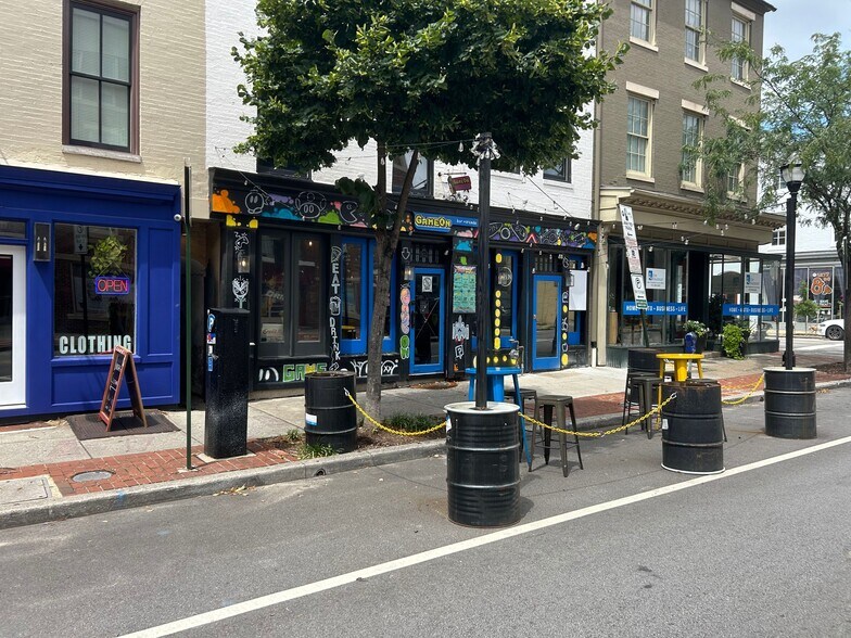 More Photos Of 902-904 S Charles St, Baltimore Restaurant For Lease