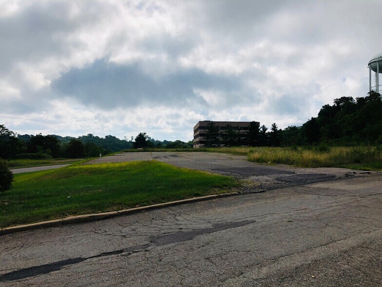 More Photos Of 300 Mosites Way, Pittsburgh Land For Sale